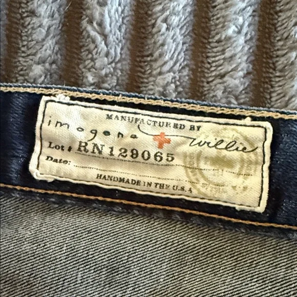 imogene + willie Dark Rinse Straight Leg Jeans RN129065 Size 28 - Picture 2 of 4